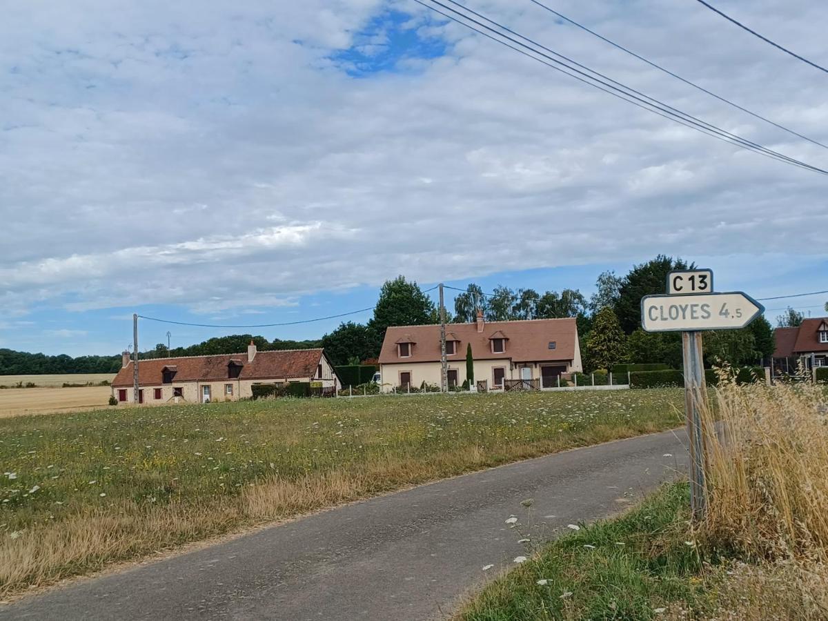 Gites Les Terriers Saint-Jean-Froidmentel Buitenkant foto